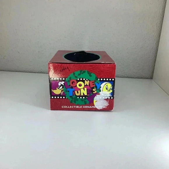 Vintage Looney Tunes Matrix Christmas Ornament Tweety Bird Cage 1996 - Picture 4 of 5